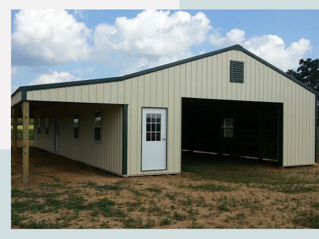 Строительство конюшен в Георгиевске